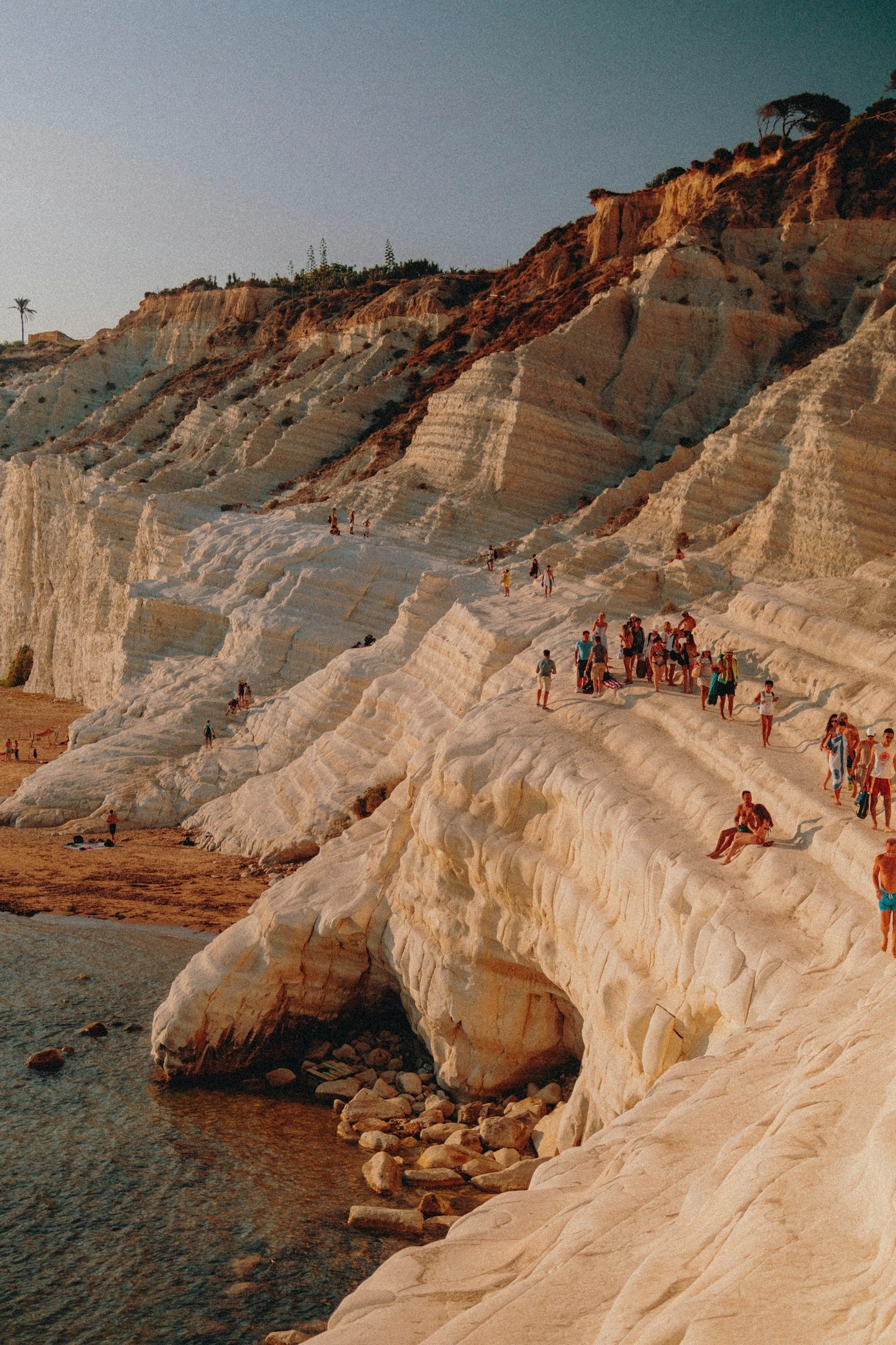 How Tasnuva Tourism Redefines Travel Experiences